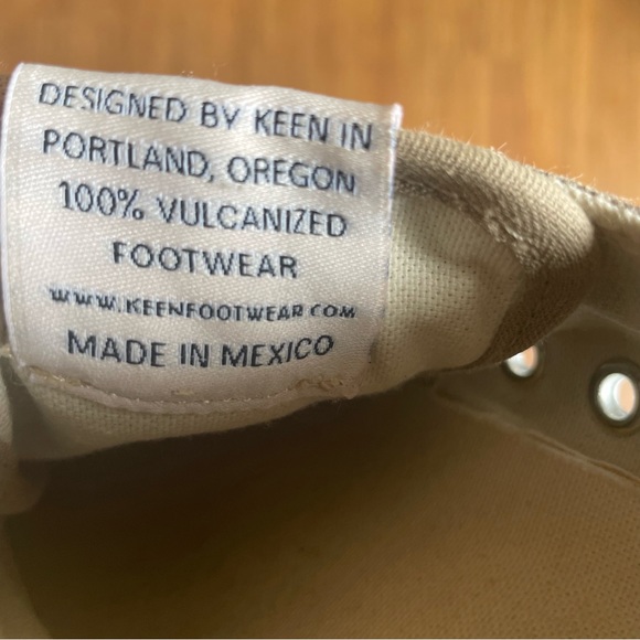 SOLD Keen Shoes Womens 8.5 Coronado III Tan Gray Casual Canvas Sneakers Laces - Picture 13 of 14